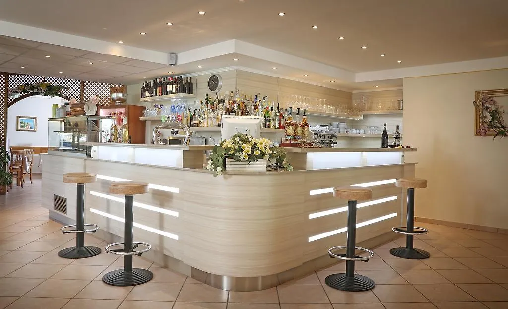 Hotel Residence La Pertica Tremosine 3*,  Italy
